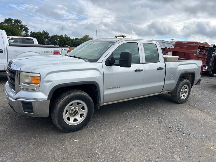 2015-gmc-1500-image-1