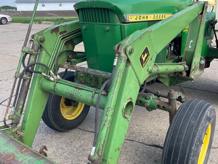 john-deere-3020-image-21
