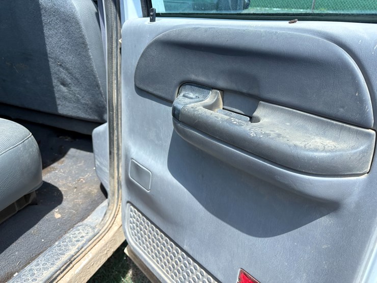 1999-ford-f350-image-15