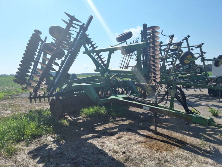 john-deere-630-image-4