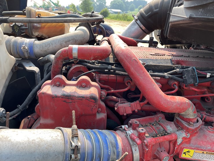2016-kenworth-t680-image-43