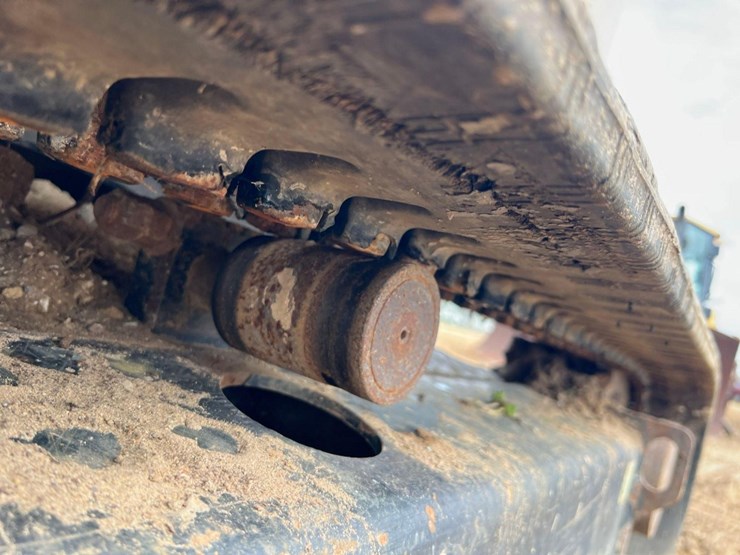 2015-caterpillar-303.5e2-cr-image-11