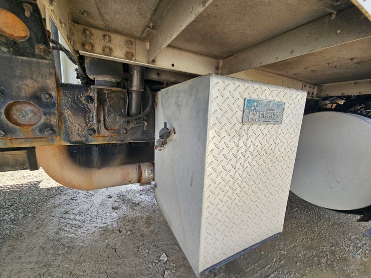 2005-kenworth-t600-image-123