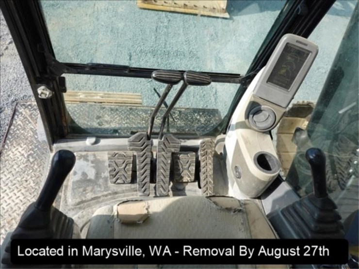2011-caterpillar-345d-image-30