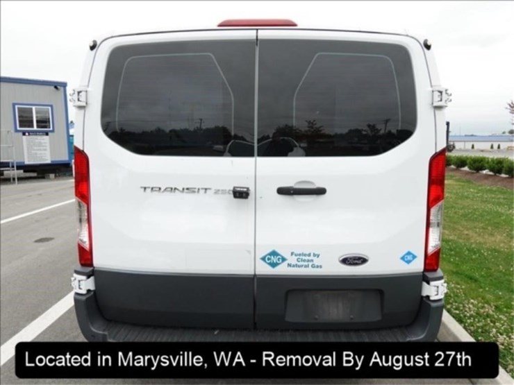 2015-ford-transit-image-19