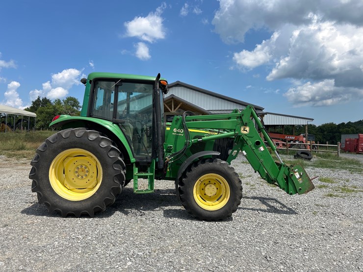john-deere-6320-image-2