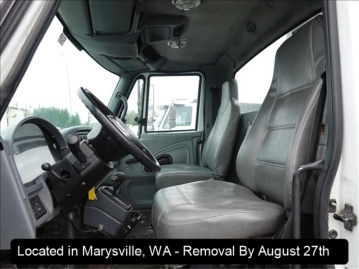 2003-international-durastar-4300-image-24