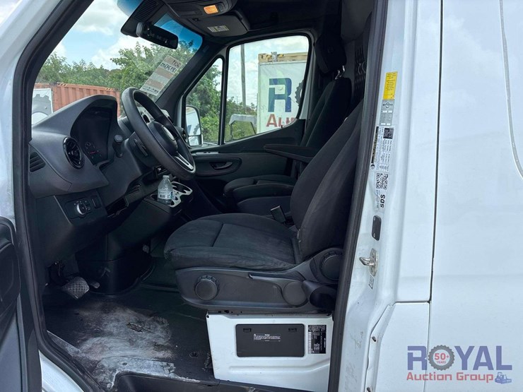 2019-freightliner-sprinter-1500-image-7