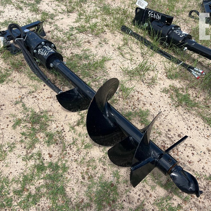 UNUSED FUTURE MINI EXCAVATOR HYD 12" AUGER