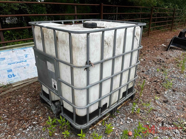 275-gallon-ibc-tote-image-1
