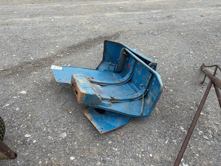ford-tractor-image-1