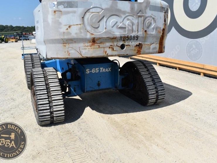 2014-genie-s65-trax-image-17