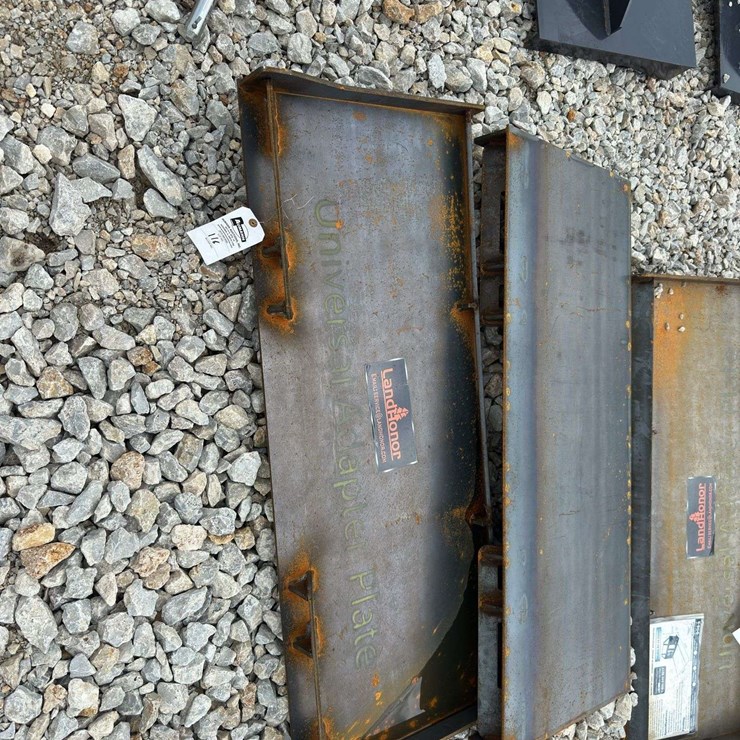 Universal Adapter Plate