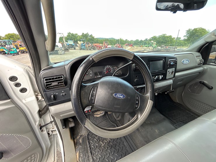 2006-ford-f250-image-11