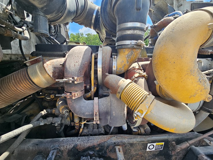 2005-kenworth-t600-image-57