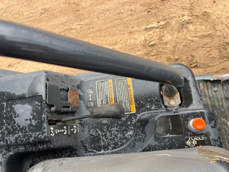 2016-kubota-rtv-x900-image-17