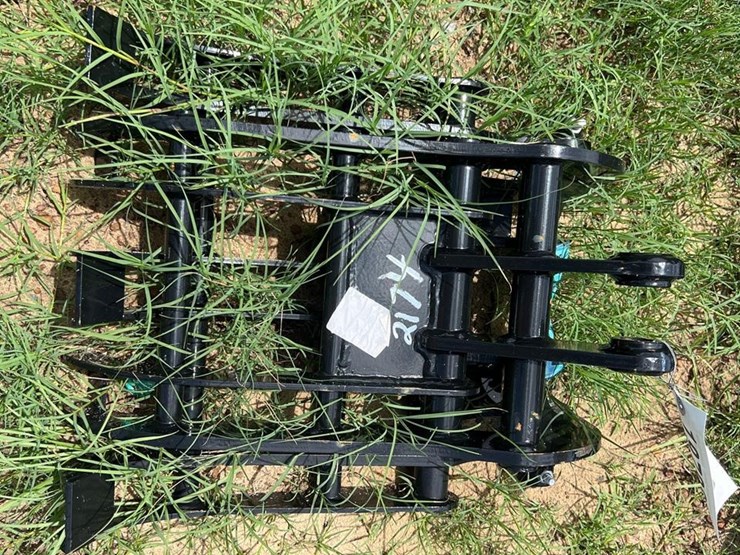 unused-future-mini-excavator-grapple-image-2