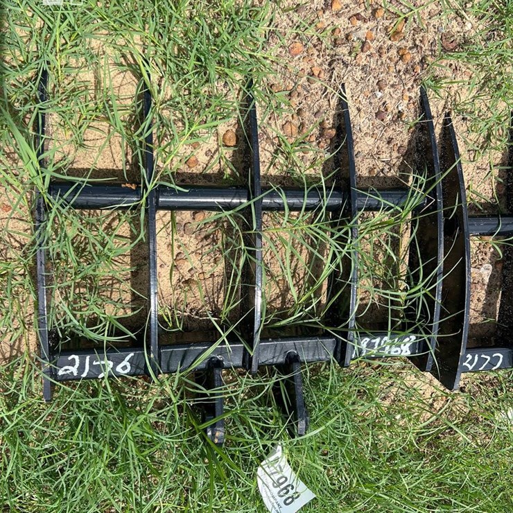 UNUSED FUTURE MINI EXCAVATOR RAKE