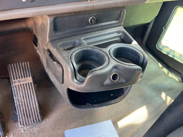 2016-kenworth-t270-image-41