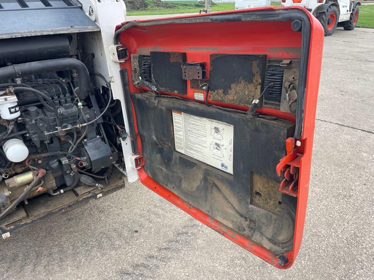 bobcat-s250-image-26