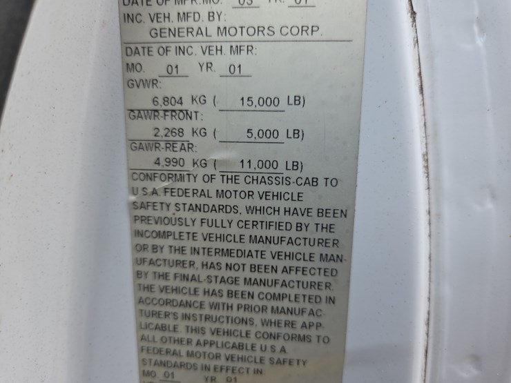 2000-gmc-3500hd-image-43