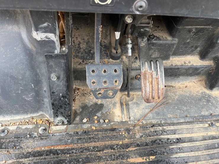 2016-kubota-rtv-x900-image-22
