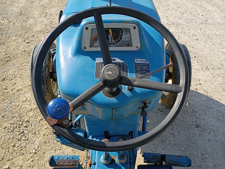 ford-tractor-image-26
