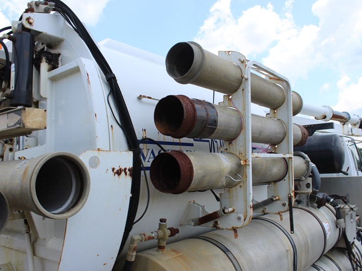 2004-vactor-2100-image-8