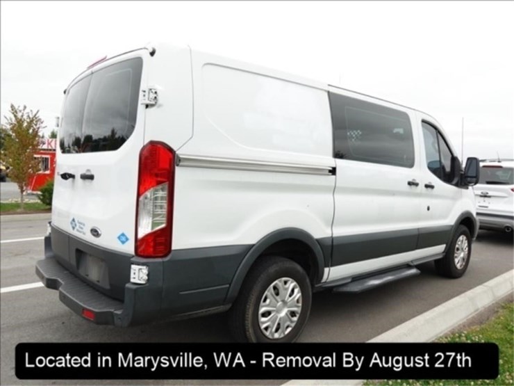 2015-ford-transit-image-12