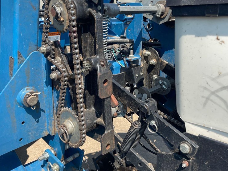 kinze-3200-image-34