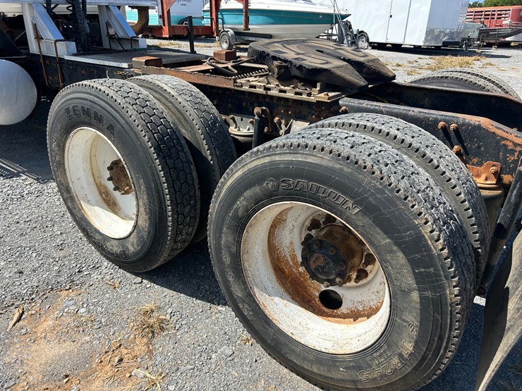 2007-mack-chn613-image-9