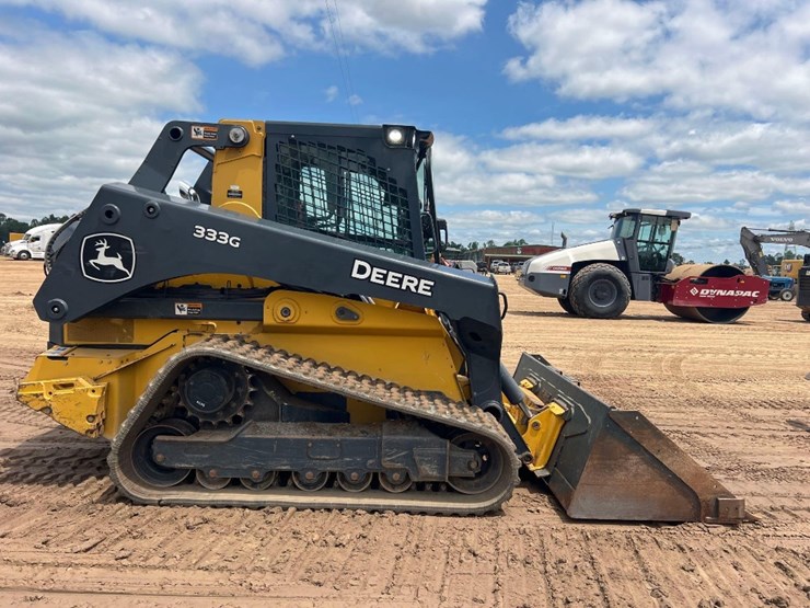 2020-deere-333g-image-5
