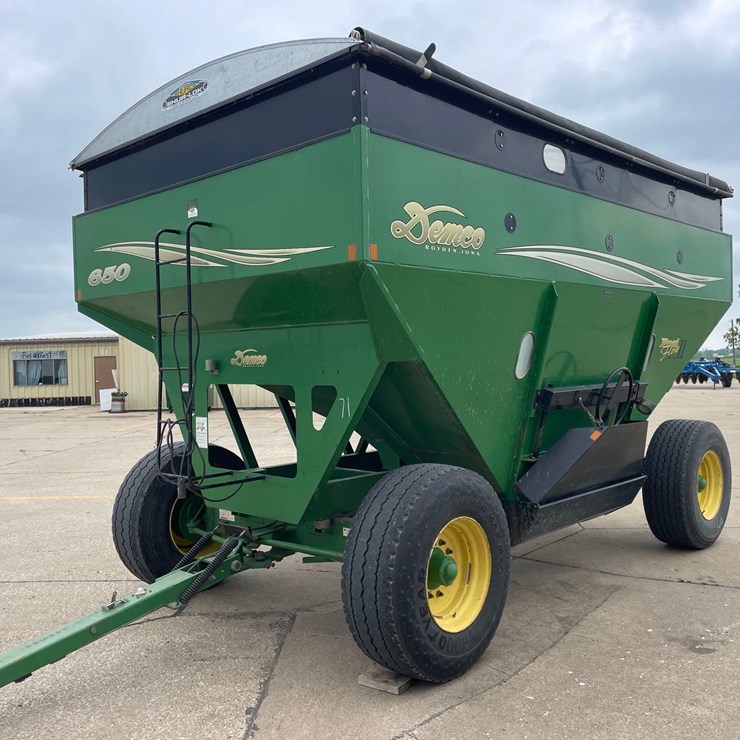 DEMCO 650