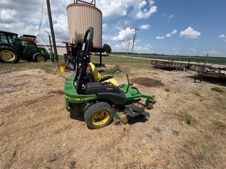 john-deere-757-image-3