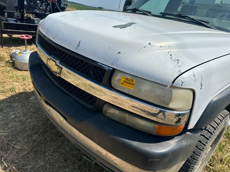 2002-chevrolet-2500-image-32
