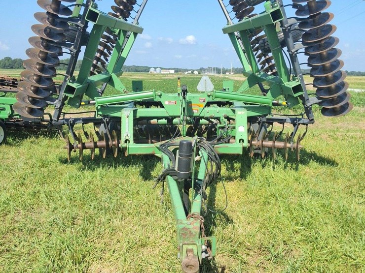 john-deere-637-image-2