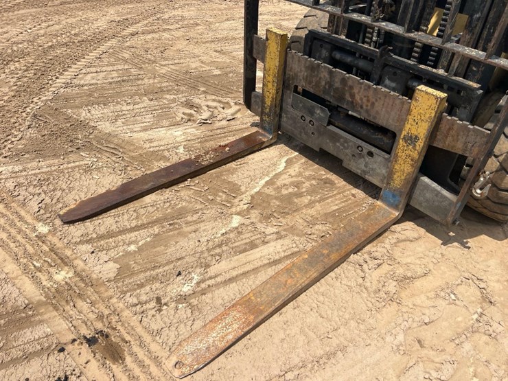 caterpillar-v50b-image-9
