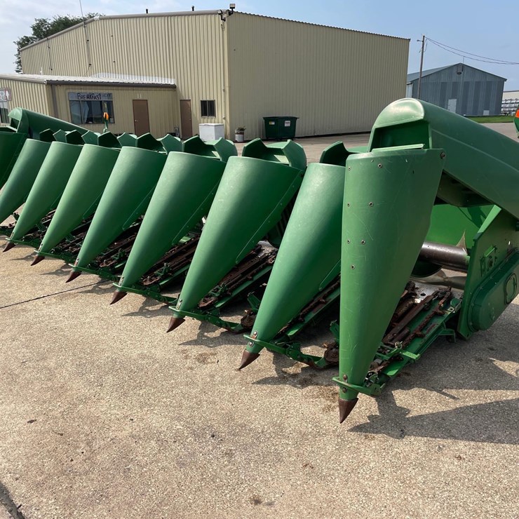 JOHN DEERE 893