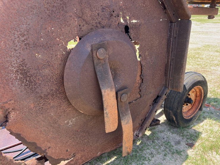 bush-hog-2615-image-11