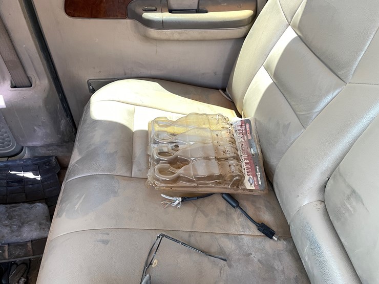 2003-ford-250-image-43