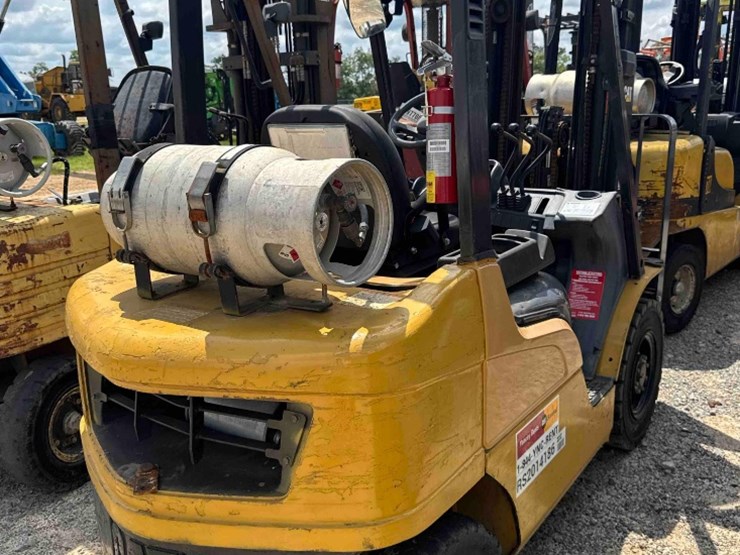 caterpillar-2p5000-image-2