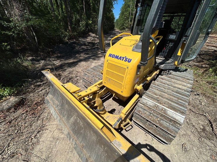 2024-komatsu-d39px-image-5