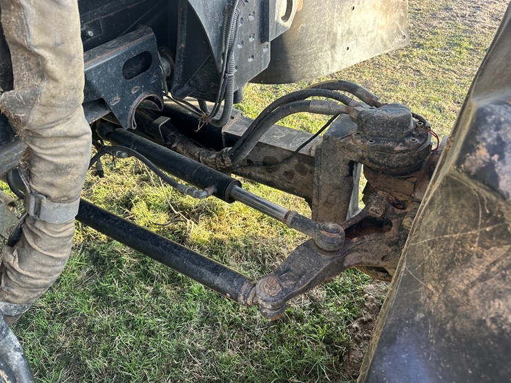 2012-case-ih-8120-image-41