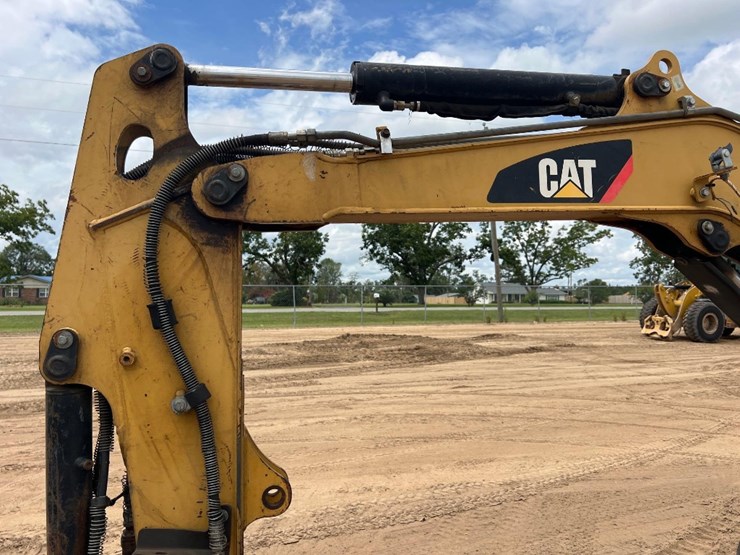 caterpillar-303.5e-cr-image-10