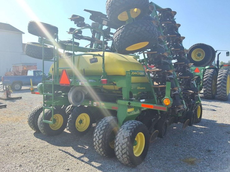 2003-john-deere-1890-ccs-image-14