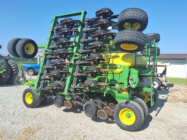 2003-john-deere-1890-ccs-image-4