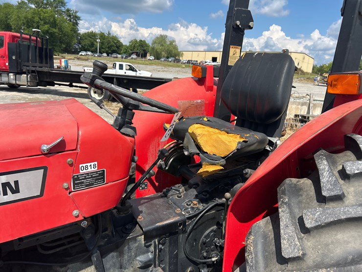 massey-ferguson-231s-image-8