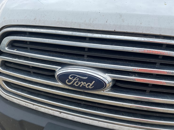 2015-ford-transit-image-9