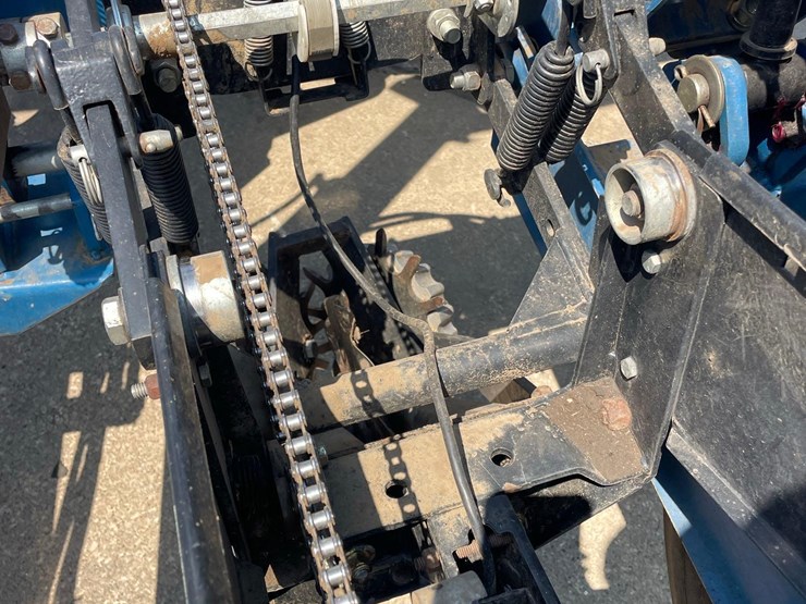 kinze-3200-image-48