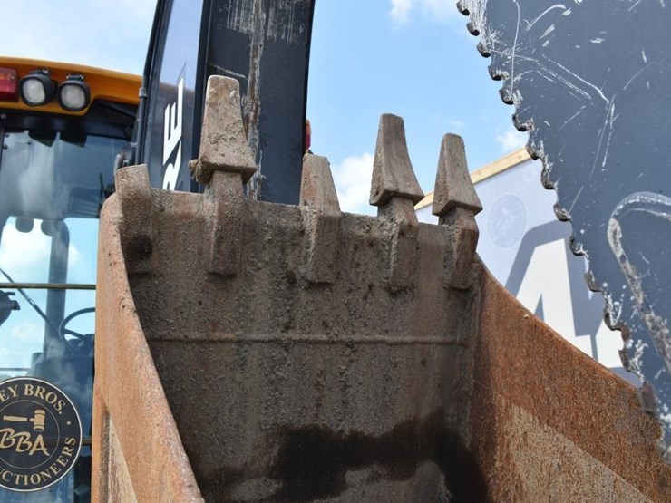 2018-deere-410l-37589-image-18